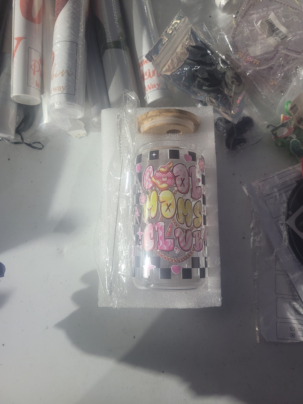 Cool Moms Club Glass Tumbler — Pink & Yellow Graphic Nib Open Box - Picture 2 of 2